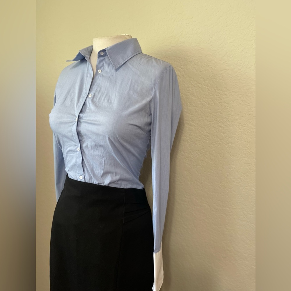 ZARA Basic Button down top - Picture 2 of 8